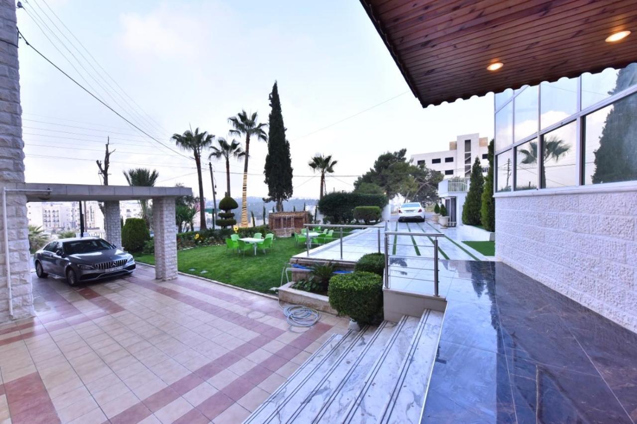 Al Farooq Hotel Apartments Amman Exteriör bild