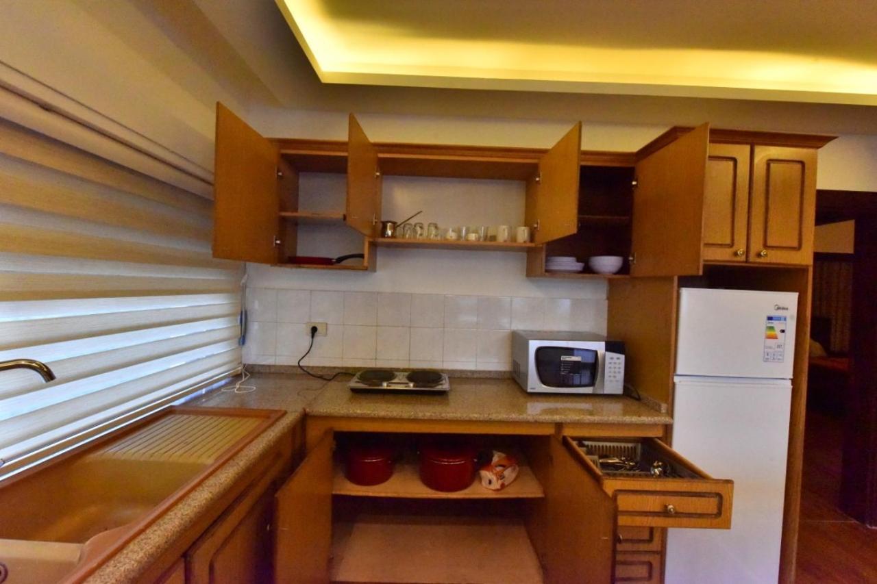 Al Farooq Hotel Apartments Amman Exteriör bild