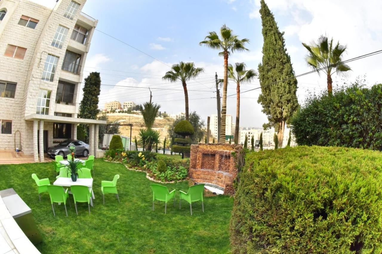 Al Farooq Hotel Apartments Amman Exteriör bild