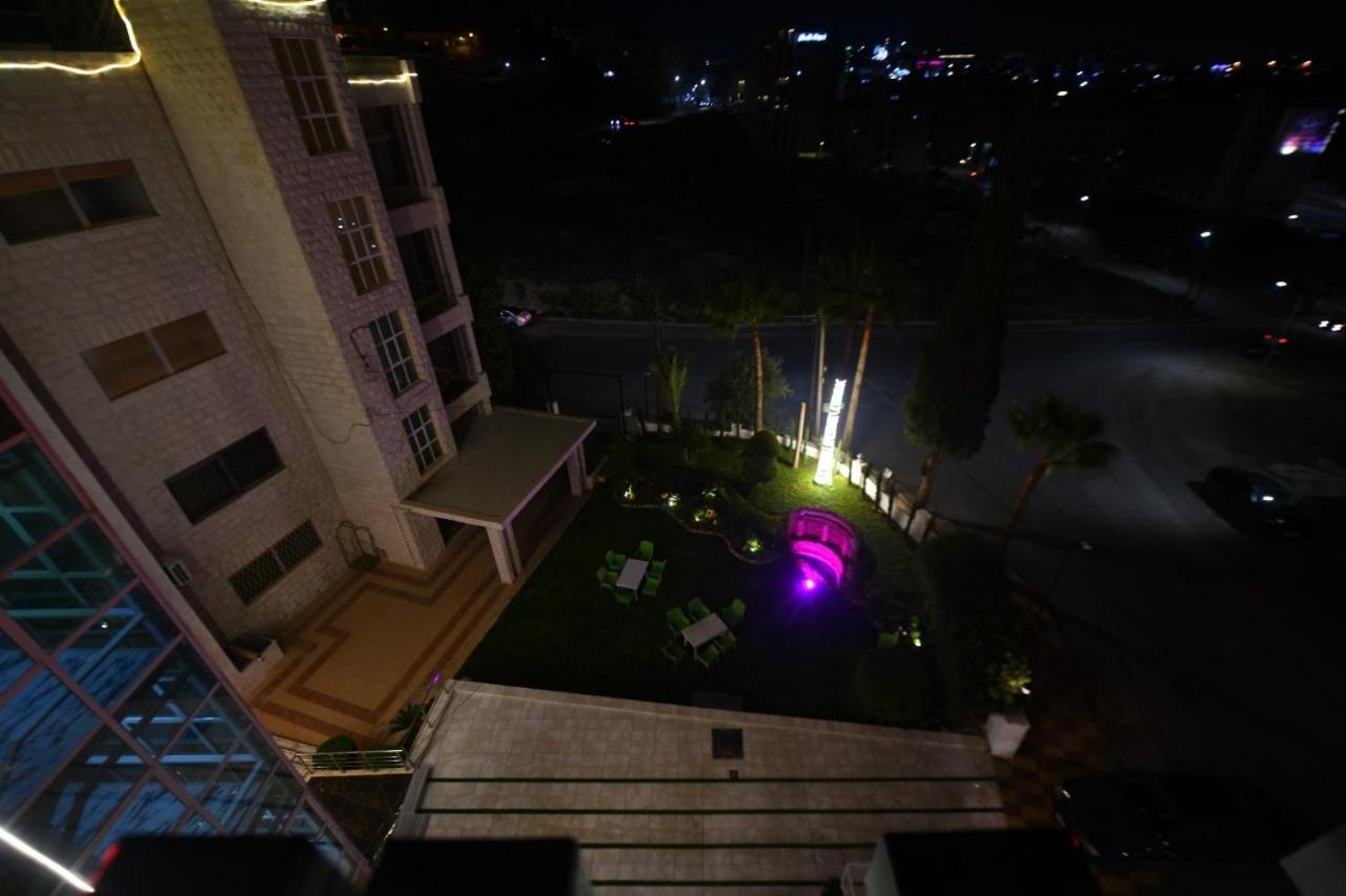 Al Farooq Hotel Apartments Amman Exteriör bild