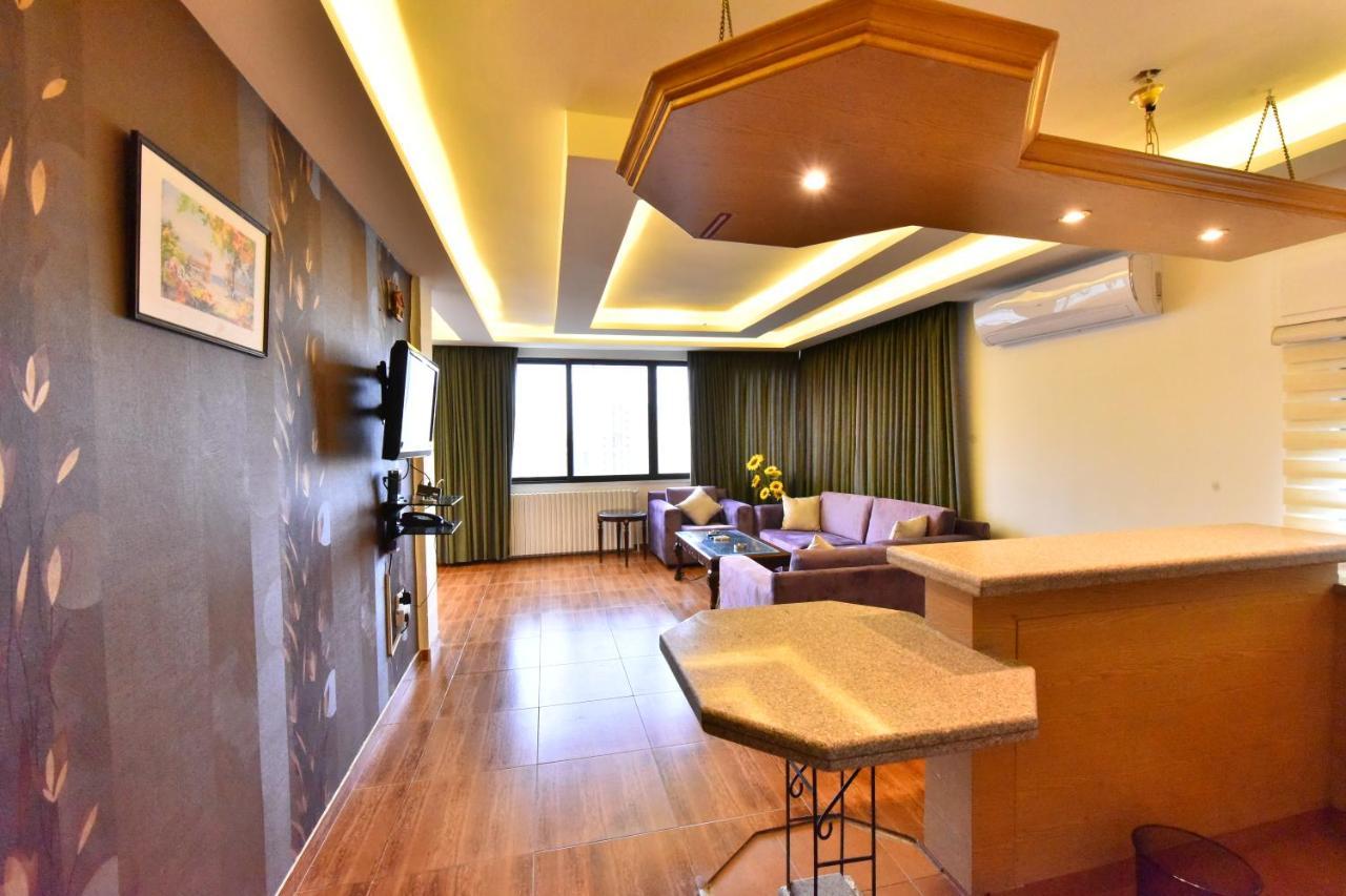 Al Farooq Hotel Apartments Amman Exteriör bild