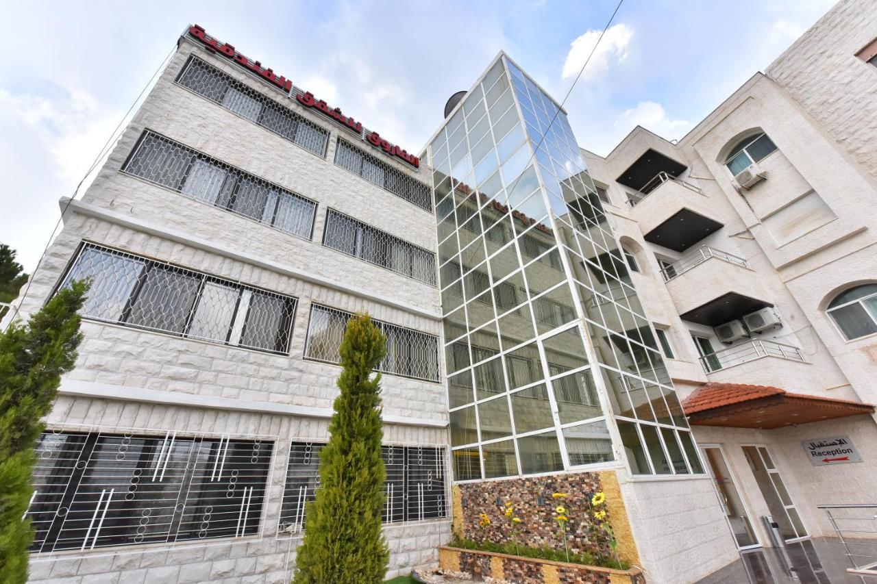 Al Farooq Hotel Apartments Amman Exteriör bild